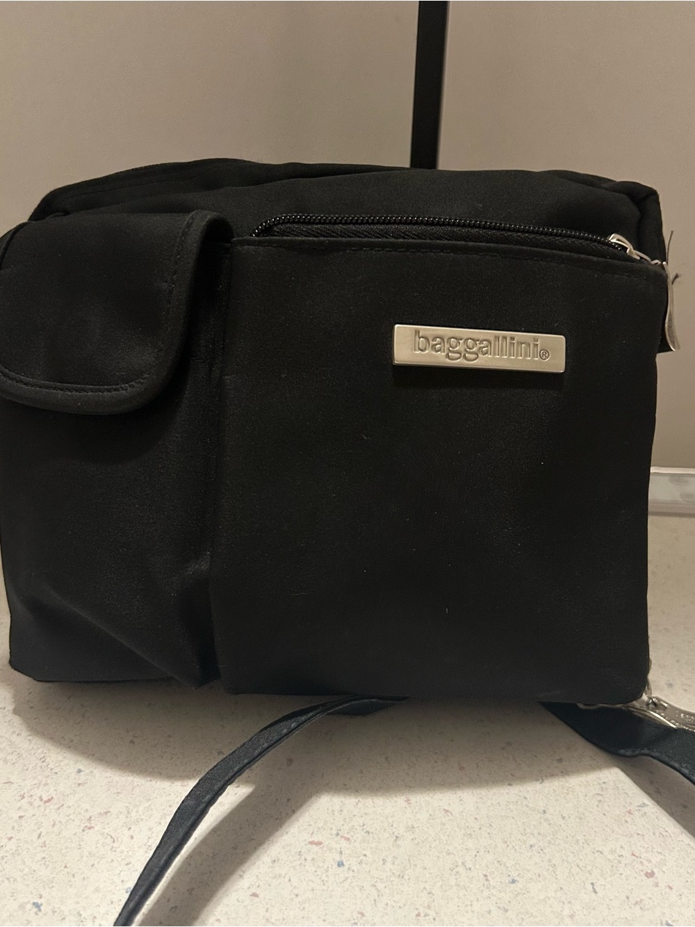 Unisex Baggallini Black Crossbody Bag